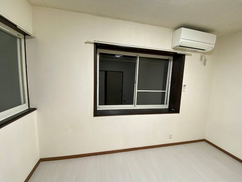 その他設備　エアコン付き♪
