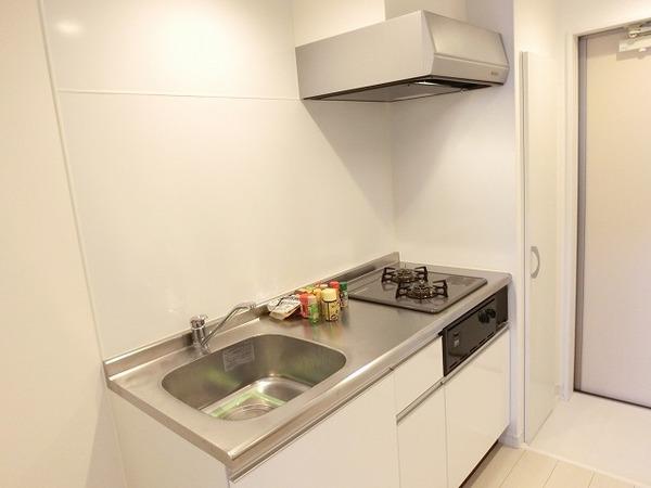 キッチン　お料理好きの方に嬉しいシステムキッチン！