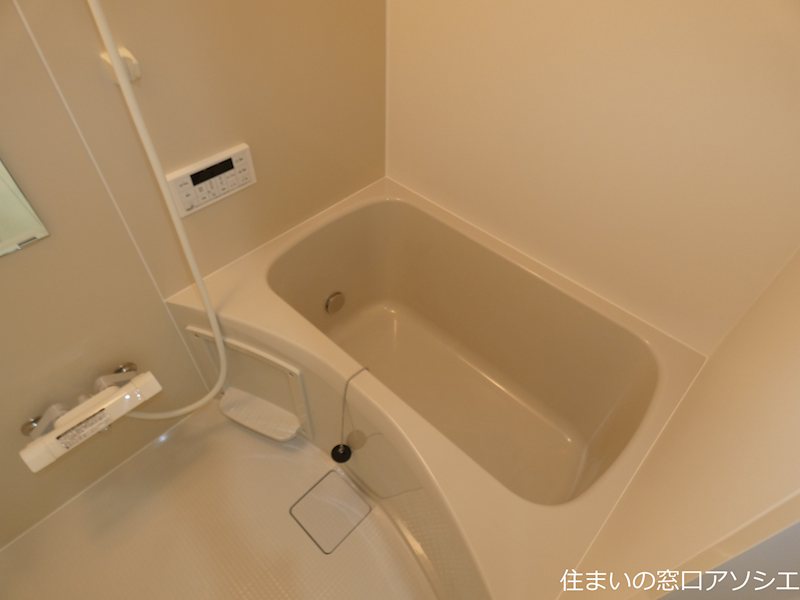 バス・シャワールーム　※写真は同型タイプのイメージになります。