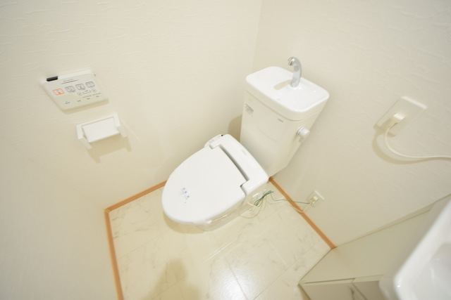 トイレ　～落ち着く空間です～