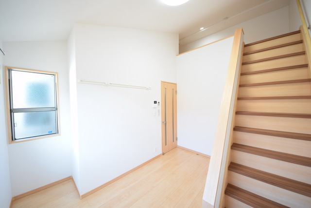 居室・リビング　～ぜひ一度ご内見ください～別号室参考写真