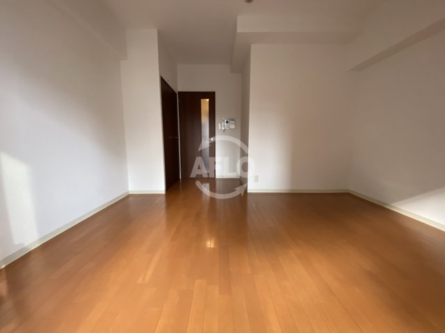 居室・リビング　エスリード福島駅前第2　リビング