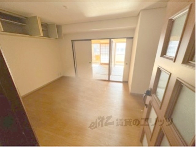 居室・リビング　洋室