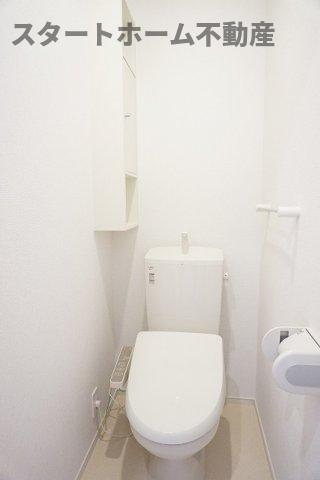 トイレ　トイレもきれいです