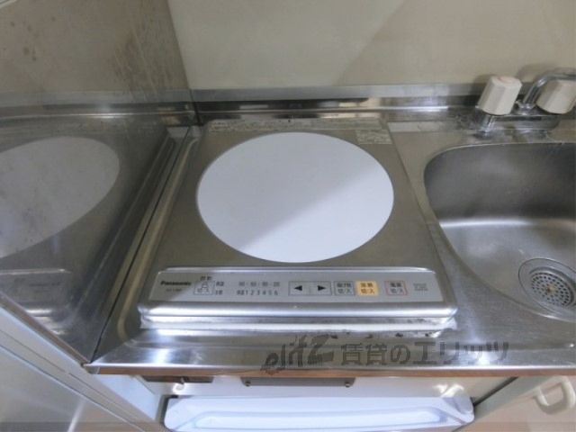 キッチン　コンロ