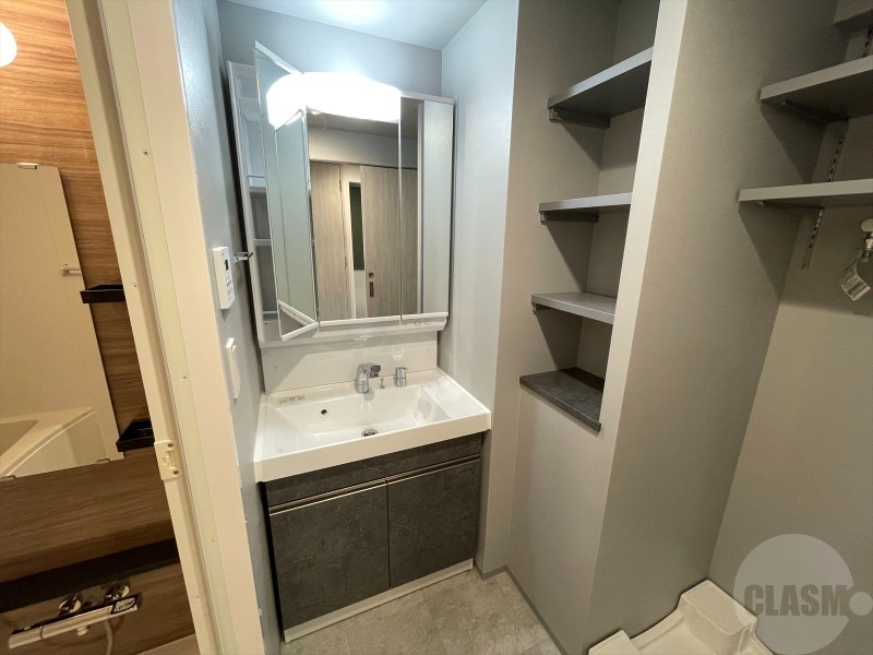 洗面設備　独立洗面化粧台