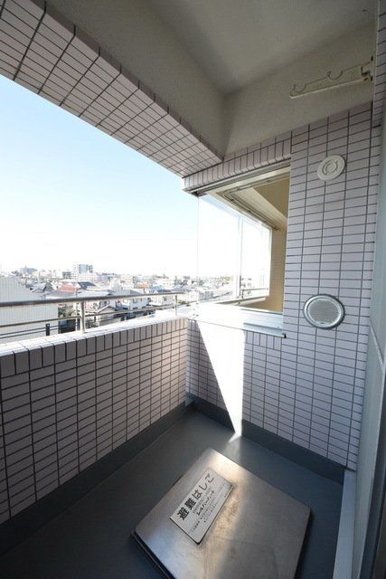 バルコニー　バルコニー