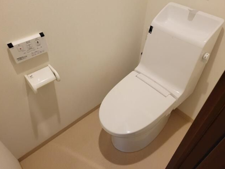 トイレ　別部屋参考写真