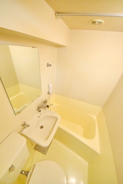 バス・シャワールーム　お風呂