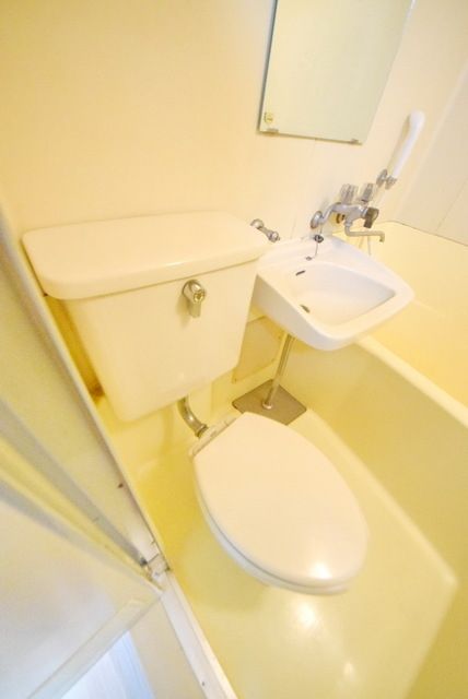 トイレ　トイレ