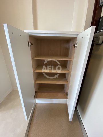 収納　コンフォーダブル阿波座　シューズボックス