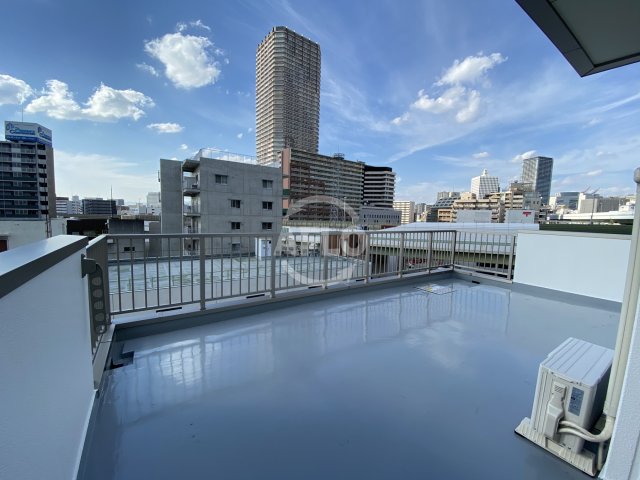 バルコニー　コンフォーダブル阿波座　ルーフバルコニー