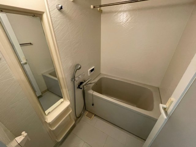 バス・シャワールーム　バストイレセパレート☆