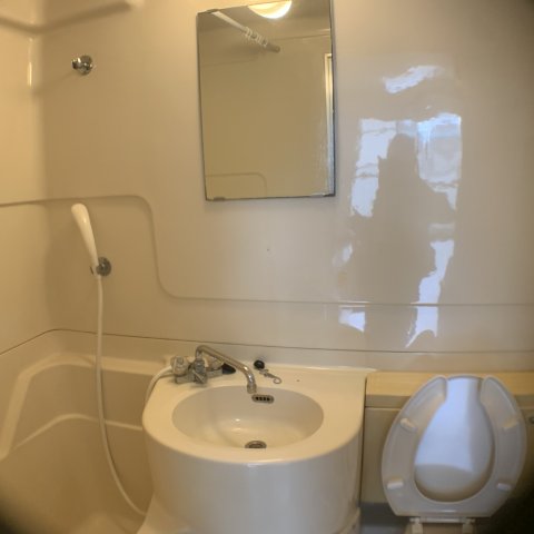 洗面設備　浴室に洗面台がついてます♪