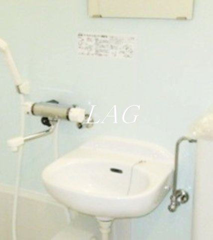 洗面設備　洗面台です。