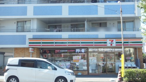 コンビニ　セブンイレブン 浦安堀江東店（コンビニ）まで302m