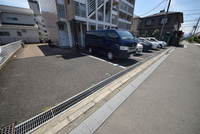 駐車場　★駐車場あります★