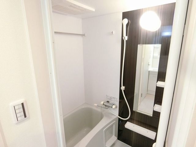 バス・シャワールーム　※同施工会社物件（イメージ）