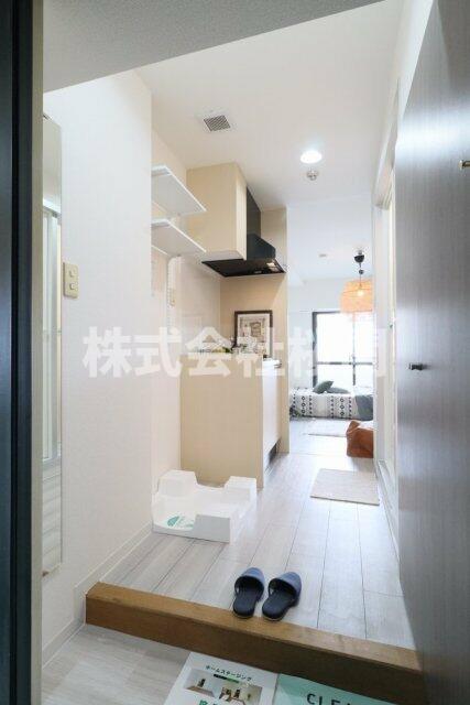 玄関　※家具 小物はイメージです