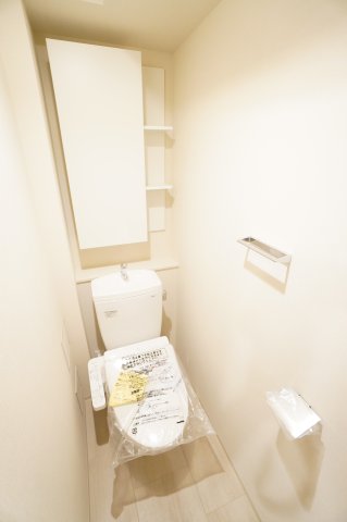 トイレ　※同物件・同タイプの写真です。