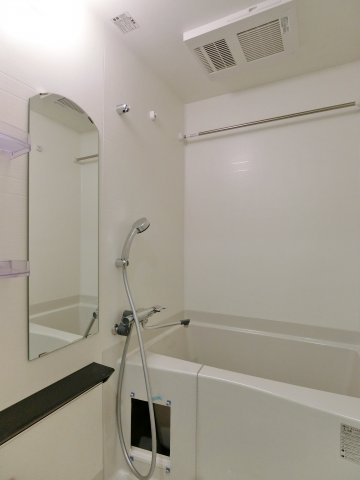 バス・シャワールーム　★バス