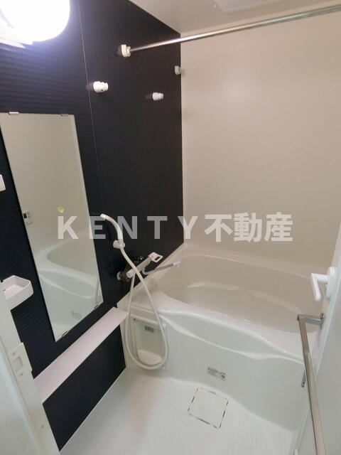 バス・シャワールーム　日々の疲れを癒すお風呂付です