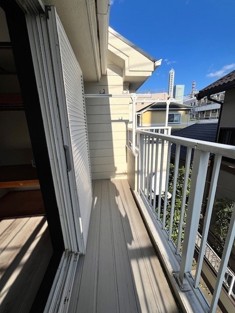 バルコニー　バルコニー