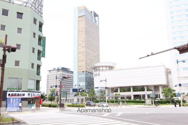 ショッピングセンター　高松シンボルタワー（ショッピングセンター）まで847m