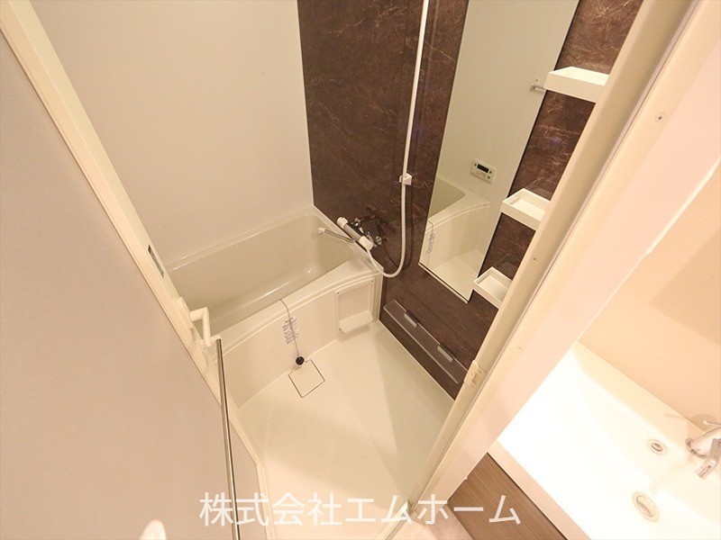 バス・シャワールーム　バスルーム　浴室暖房乾燥機付き