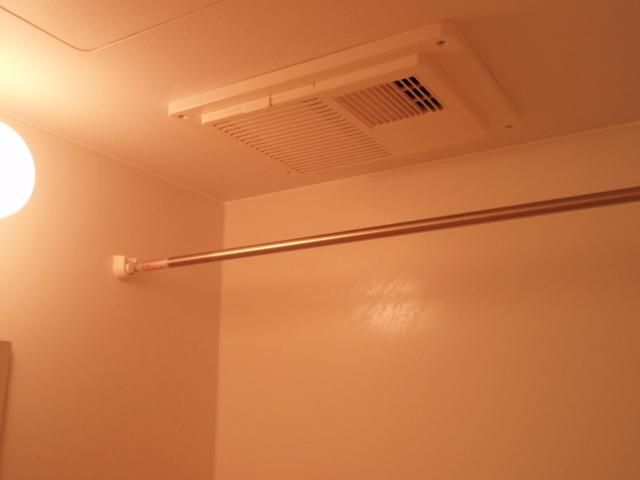 その他設備　浴室乾燥機