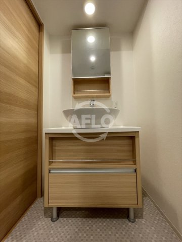 洗面設備　U Residence Temmabashi(ユーレジデンス