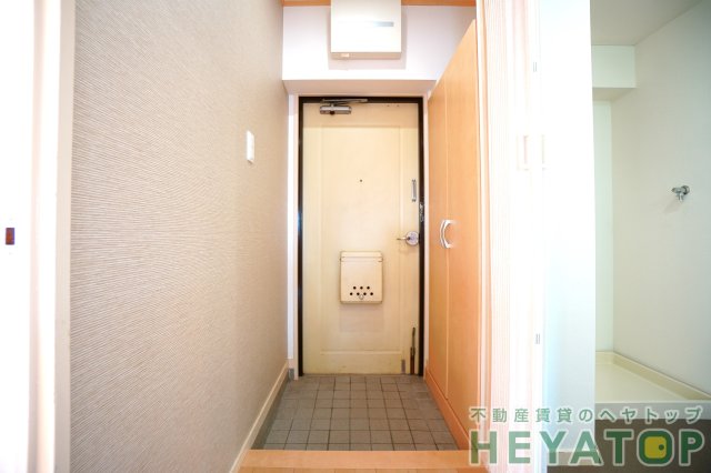 玄関　シューズボックス付き玄関（同仕様写真）