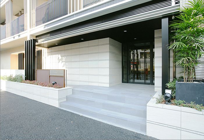 エントランス　★落ち着きのあるエントランス★