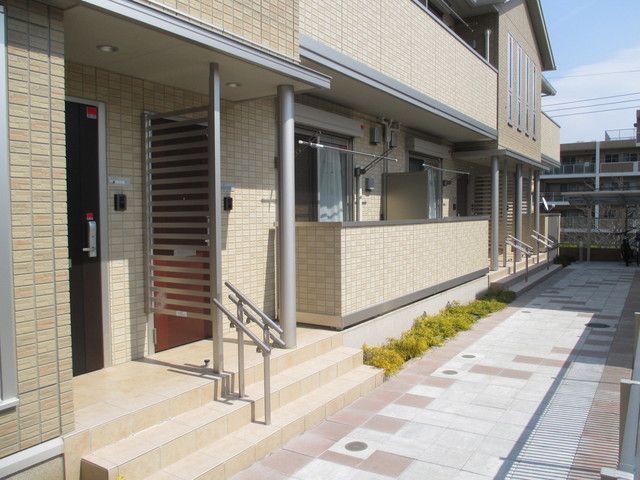 エントランス　★お部屋探しは、タウンハウジング多摩センター店へ★