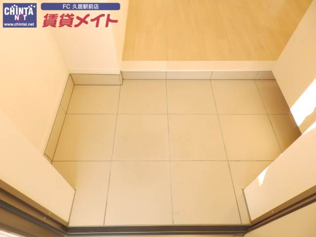 玄関　同反転タイプの画像です