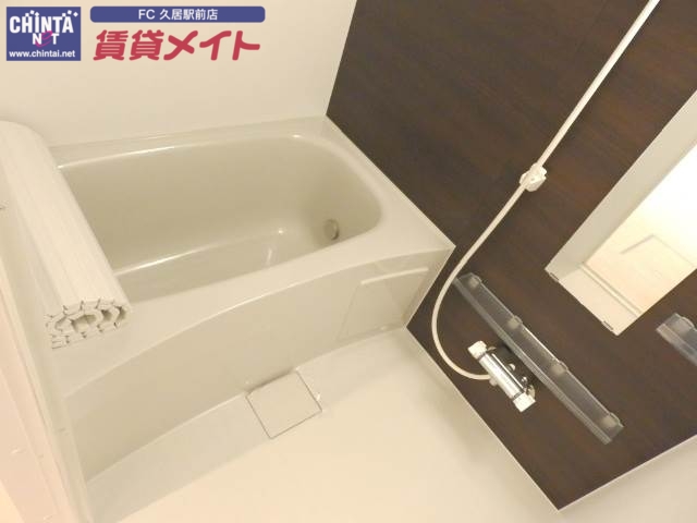 バス・シャワールーム　同反転タイプの画像です