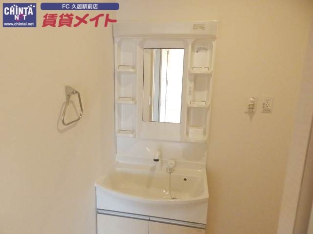 洗面設備　同反転タイプの画像です