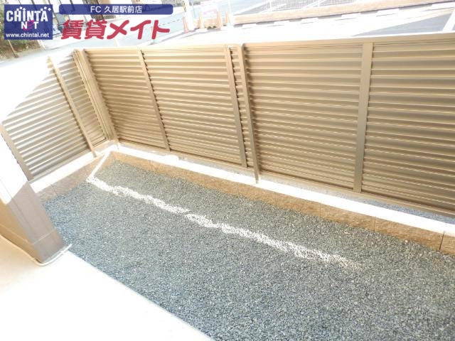 庭　同タイプの画像です