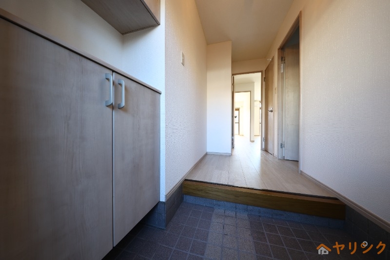 玄関　別部屋参考写真