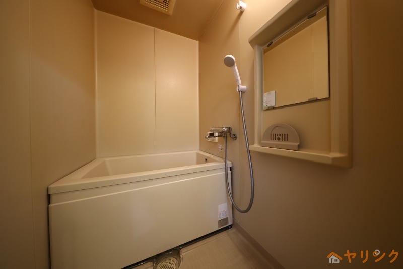 バス・シャワールーム　別部屋参考写真