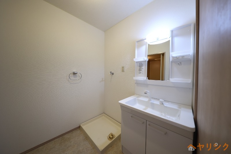 洗面設備　別部屋参考写真