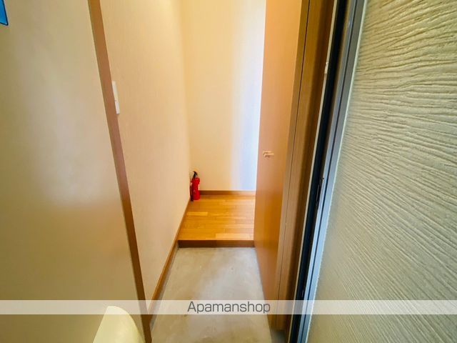 リネージュ桔梗IIの玄関写真