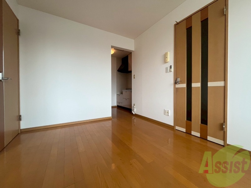 居室・リビング　広くてキレイなお部屋が広がっていて、充実した生活が送れそう。