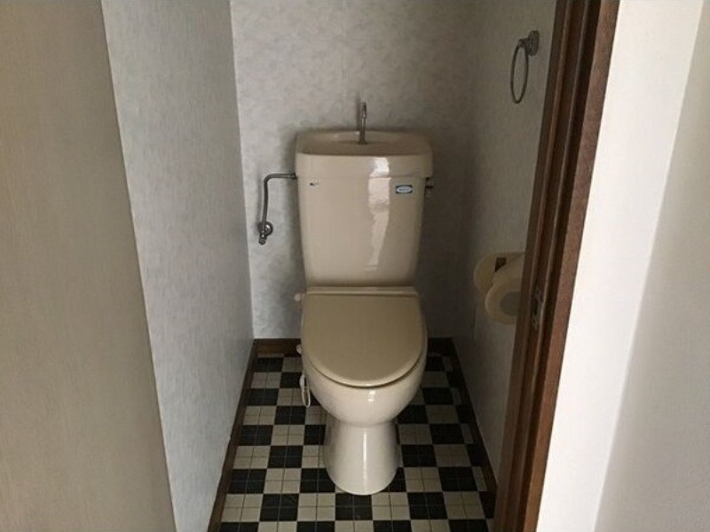 トイレ　図面と現状に相違がある場合には現状を優先