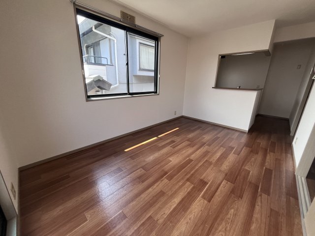 居室・リビング　南向きで日当たり良好なお部屋です♪