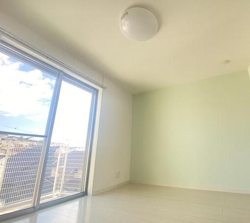 居室・リビング　開放感のあるゆったりとしたお部屋です♪