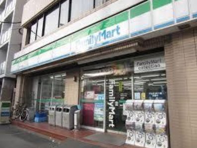 コンビニ　ファミリーマート亀戸四丁目店（コンビニ）まで246m