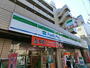 コンビニ　ファミリーマート 杉並和泉店（コンビニ）まで405m
