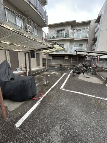 マンション和光の外観写真