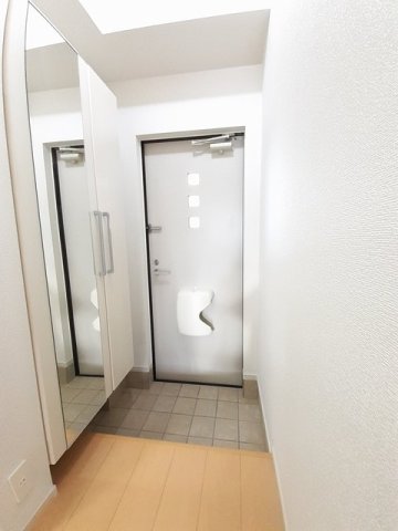 玄関　シンプルで使いやすい玄関です